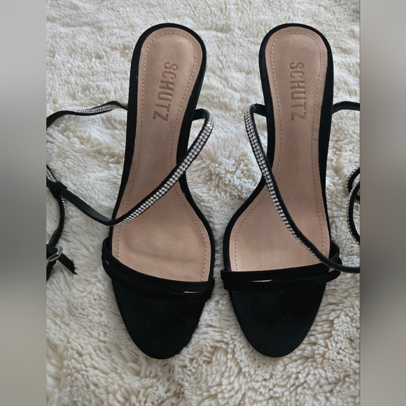 Schutz Black Women's Sandals EUC - Picture 1 of 6
